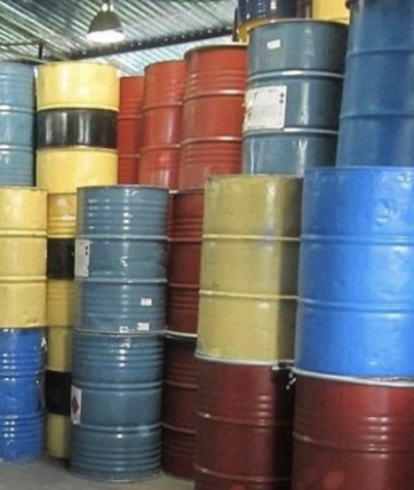 Mua thùng phi sắt. Phi mũ   Phi nhựa giá cao 