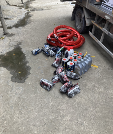 Chuyên phân phối dầu nhớt vỏ ruột 