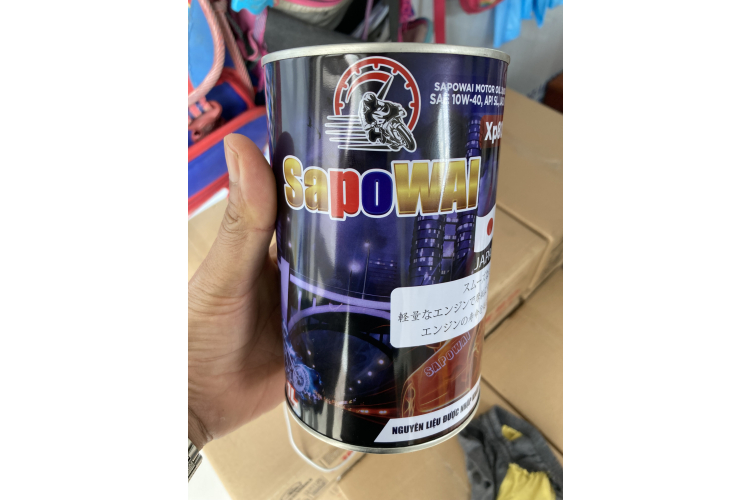 Dầu nhớt lon Nhật bản